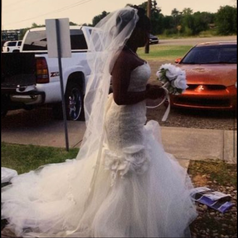 Lace dress, veil, sash